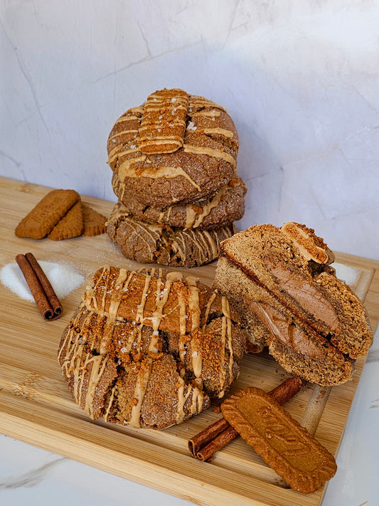Dirty Doodle (Snickerdoodle Biscoff Cookie)